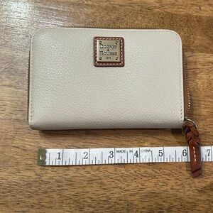 Dooney & Bourke Beige Leather Zip Wallet